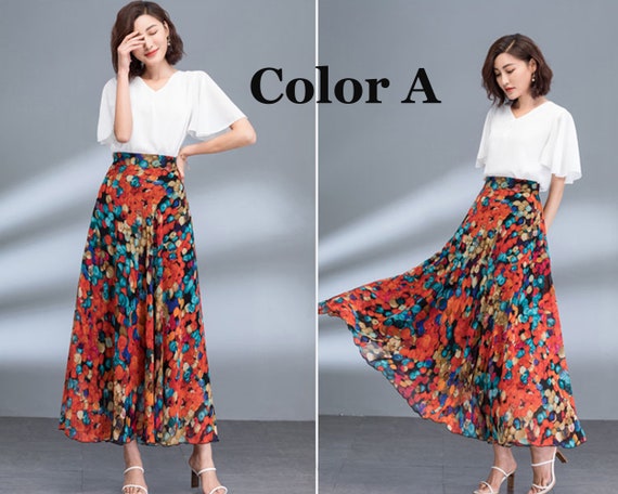 Printed Elasticized Waist Maxi Skirt