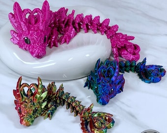 Heart Dragon, juguete flexible articulado, fidget impreso en 3D diseñado por Cinderwing3D