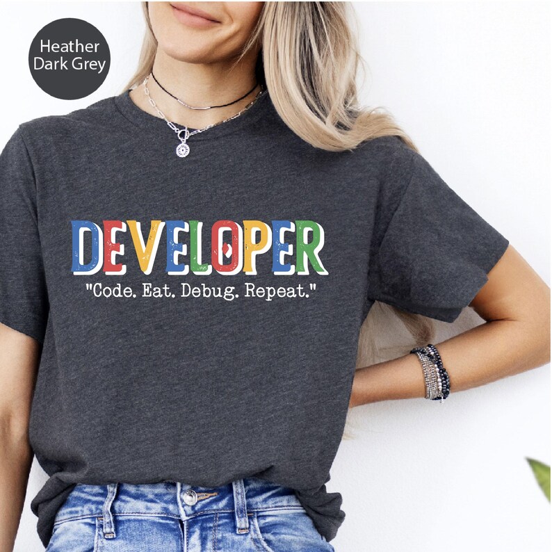 Developer Shirt, Code Eat Debug Repeat Tee, Funny Programmer, Software Developer Gift T Shirt, Funny Developer Tee, Coding Humor Tee afbeelding 3