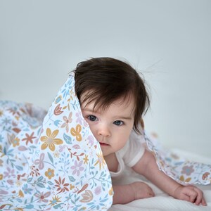 花柄モスリン子供用寝具、子供用花柄シーツ - おむつ、サファリ スタイルの寝具、ベビーベッドの寝具 + 無料ギフト!