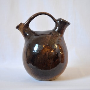 John Gilbert studiokeramikkanna signerad av konstnär / Australien 1970-talet