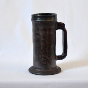 David & Hermia Boyd studio pottery tankard / Australia 1970s