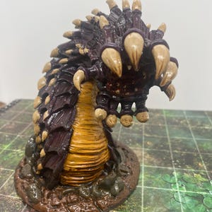 Painted Goremaw Great Purple Worm Miniature  - Tabletop RPG, Dungeons and Dragons, D&D, Pathfinder mini dnd