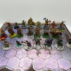 Frosthaven / Gloomhaven Painting Commission - Boardgames Miniatures