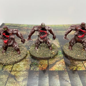 Painted Maggotcrown Bonesack Undead Miniature  - Tabletop RPG, Dungeons and Dragons, D&D, Pathfinder mini dnd