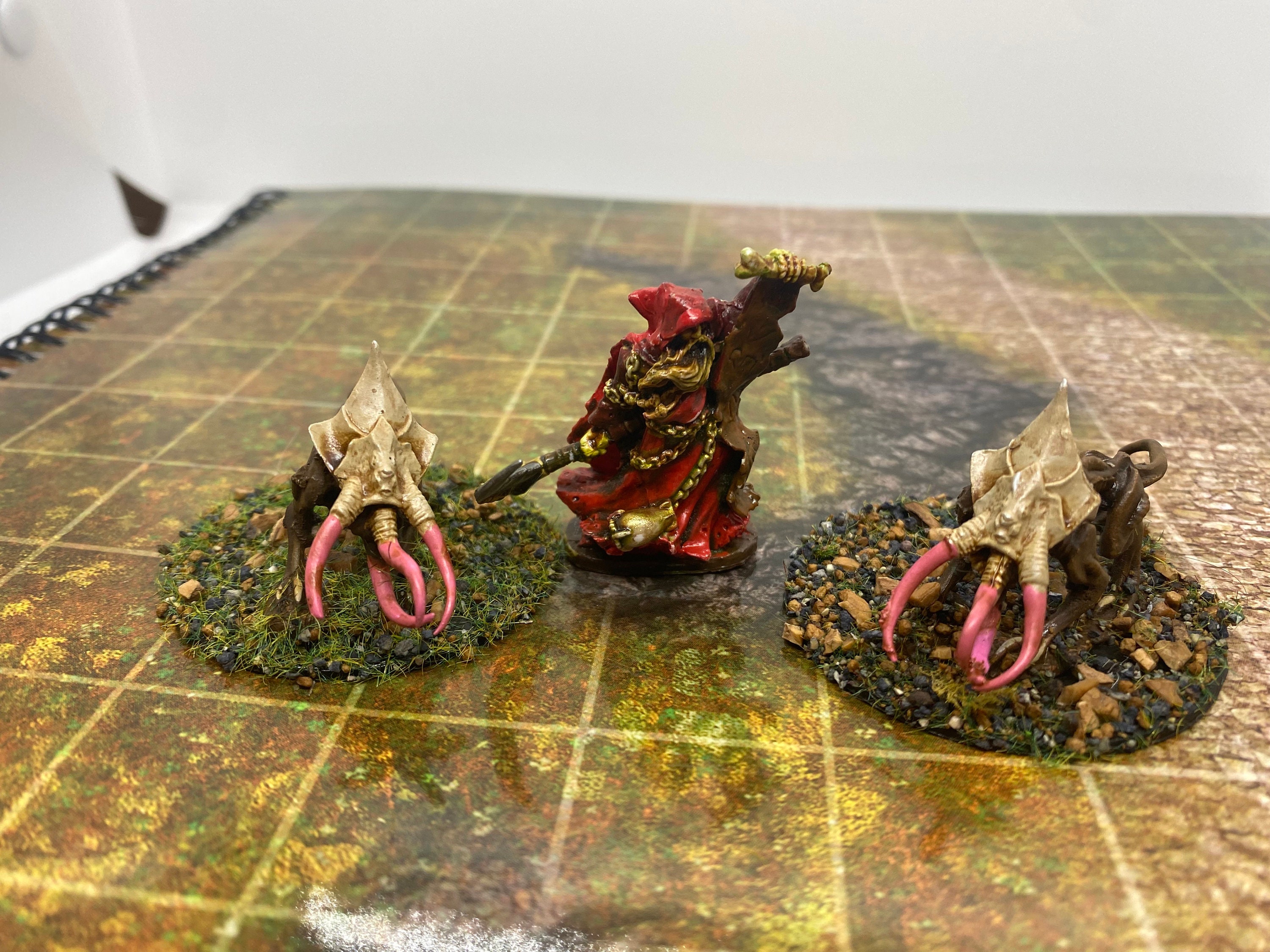 Hand-painted Metal Hound of Tindalos Miniature - D&D, Pathfinder