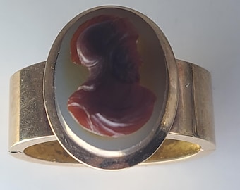 Antique Victorian 14 K Rose Gold Stone Cameo Scarf Clip