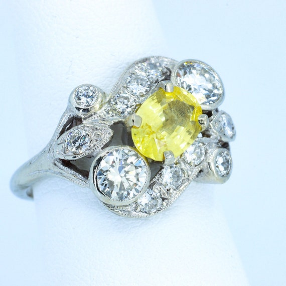 Vintage Yellow Sapphire and Diamond Ring, 2.9 car… - image 6