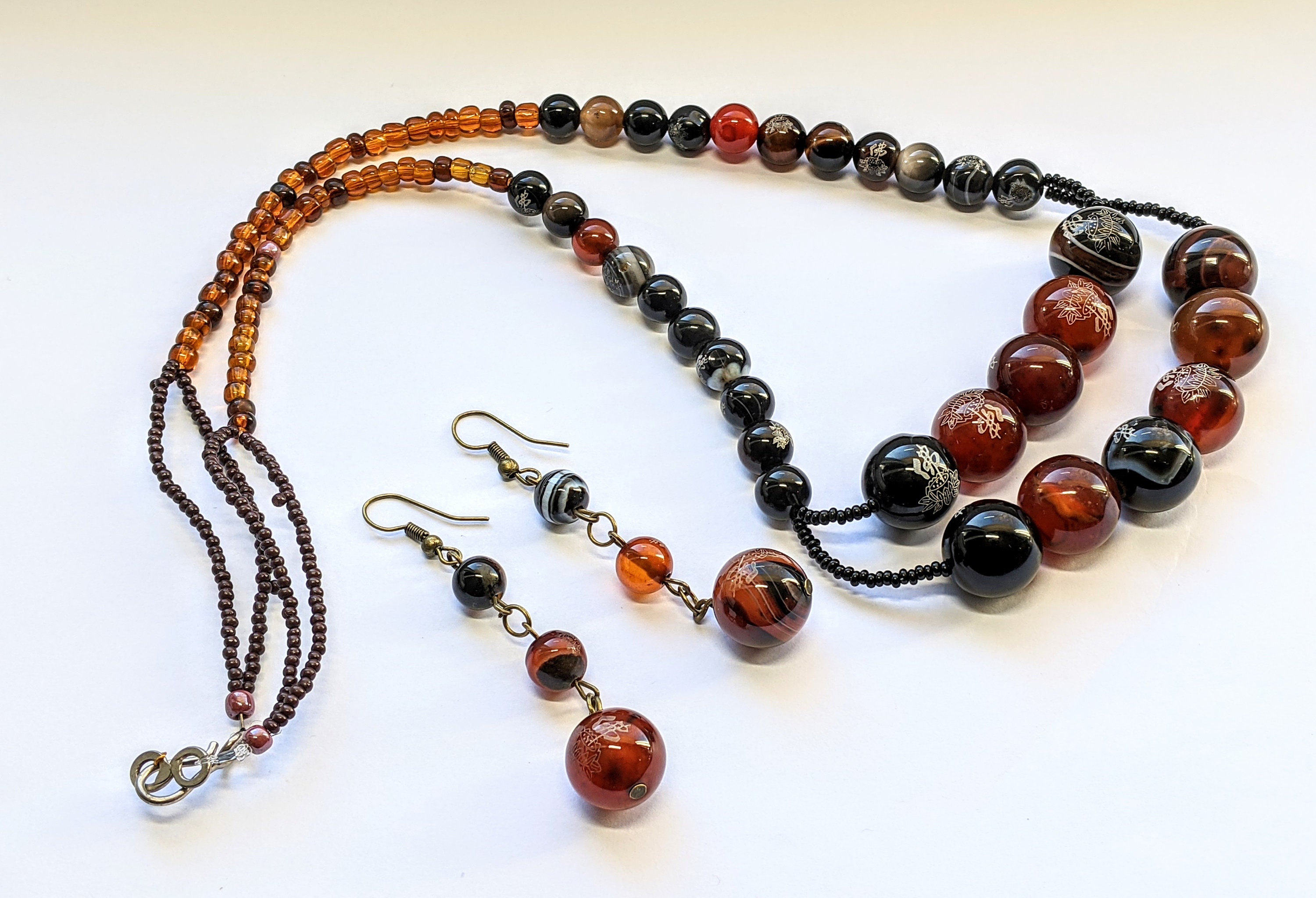 100 Perline In Pietra Naturale Agata 8mm, Striate Rosse, R Tonde, Foro 1mm, Per Creazione Gioielli, Bracciali, Collane, Orecchini, Fai Da Te