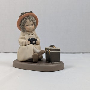Enesco Kim Anderson Good Memories Are Gifts Forever