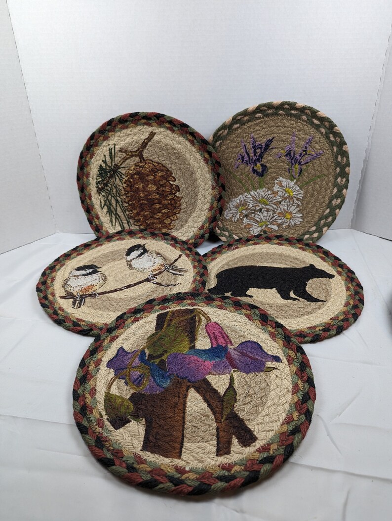Earth Rugs 81 Cabin Bear Trivets in a Basket - Thumbnail 3