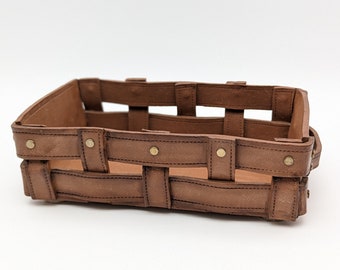 Cat's Paw Pottery Basket Yes It's Pottery