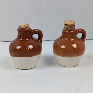 Cute Vintage Jug Salt and Pepper Shakers