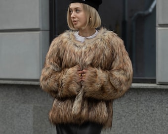Women cropped faux fur jacket in natural / Short brown fluffy coat / Woman winter coat