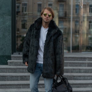 Black Wolf Faux Fur Men&#39;s Collared Jacket: Rave Burning Man Coat