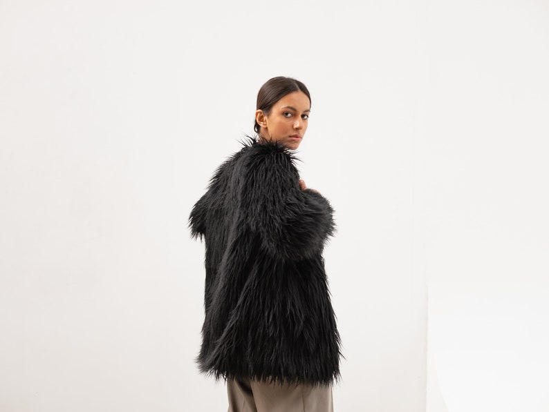 Black faux fur llama coat, Shaggy jacket, Long line midi coat image 2