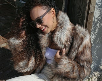 Collared cropped faux fur coat in neutral / Woman natural color fur jacket /  Winter furry coat