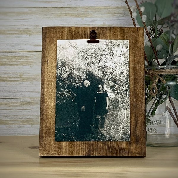 Rustic Clipboard Frame for a 4X6 Picture Frame with Rustic Clip Wood Photo Frame Farmhouse Clipboard Frame for 4X6 Photo Color EarlyAmerican