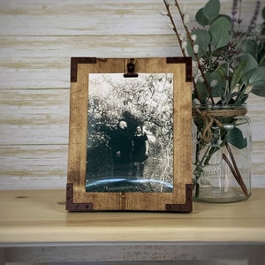 Rustic Clipboard Frame for a 5x7 Picture Frame with Rustic Clip Wood Photo Frame Farmhouse Clipboard Frame for 5x7 Photo Frame as a Gift image 3