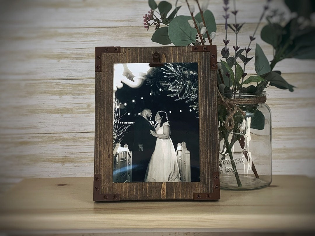 Rustic Clipboard Frame for a 5x7 Picture Frame With Rustic Clip Wood