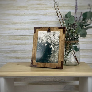 Rustic Clipboard Frame for a 5x7 Picture Frame with Rustic Clip Wood Photo Frame Farmhouse Clipboard Frame for 5x7 Photo Frame as a Gift image 2