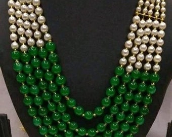 Vintage Pearl Beads Necklace With Green 