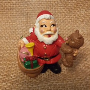 Wallace Berrie Santa with toys