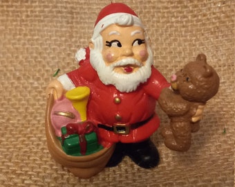 Wallace Berrie Santa with toys
