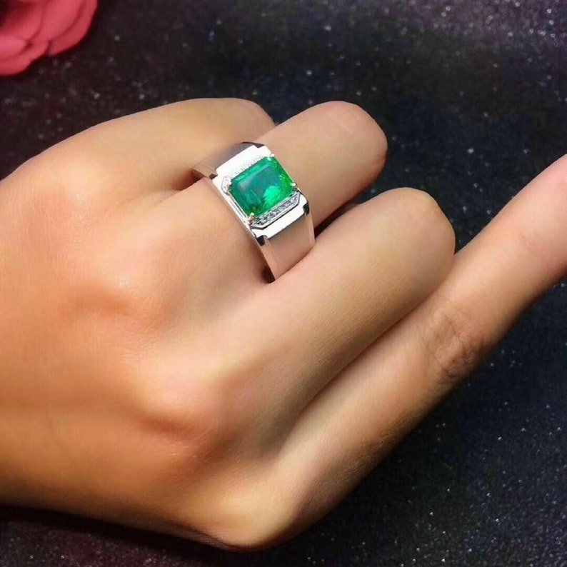925 Sterling Silver Certified 4.50 Carat Gorgeous Natural Colombian Emerald Panna Green Gemstone Men/'s Ring