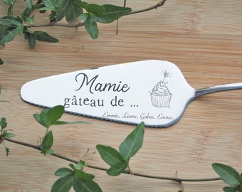 Personalized stainless steel cake server to offer for Grandmother's Day, grandma, mom - wedding gift