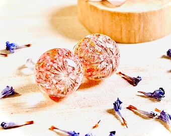 Queen Annes laces Ball Stud Earrings, real flowers jewellery, resin flower accessories, botanical earrings, wedding earrings, gift for her