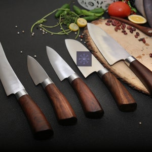 Custom Handmade Damascus steel CHEF&#39;S KNIVE Set of 5Pcs With Leather Cover, Damascus Chef knife set, Damascus Chef Knife, Kitchen Knives Set