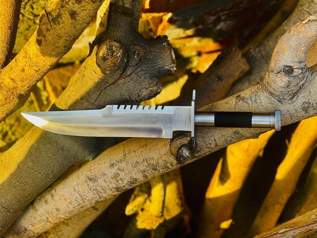 12 Eagle Head Bushcraft Full Tang Bowie Knife