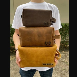 Customized Toiletry Bag Gift Ideas, Custom Name Travel Bag, Personalized Leather DoppKit, Men Shaving Bag, Custom Toiletry Bag, Bulk Gift