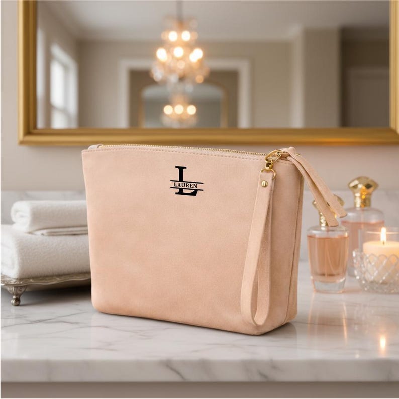 Personalized Mom Birthday Makeup Bag Custom Leather Cosmetic Gift from Daughter Powder Medium