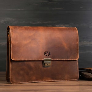 Boss Gift,Custom Leather Laptop Bag,Gift for Dad,Macbook Laptop Bag,Messenger Bag,Engraved MacBook Case,Office Bag for Man,Genuine Leather Brown