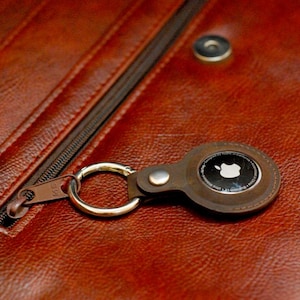 Personalized Leather AirTag Holder Keychain, Genuine Apple Tracker Case