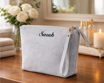 Personalized Leather Makeup Bag for Mom, Custom Cosmetic Pouch, Engraved Name Gift, Mother's Day Gift, Travel Toiletry Bag
