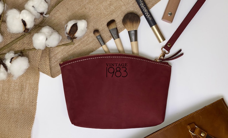40th Birthday For Woman,Anniversary Gift,Vintage 1984,Leather Travel Bag for Women,Custom Leather Make up Pouch,40th Birthday Gift for Women image 5