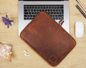 Custom fathers day Gift for Him, Personalized Leather Sleeve for MacBook Pro/Air 13 Case,MacBook Air MacBook Pro Case,Coworker Leather pouch