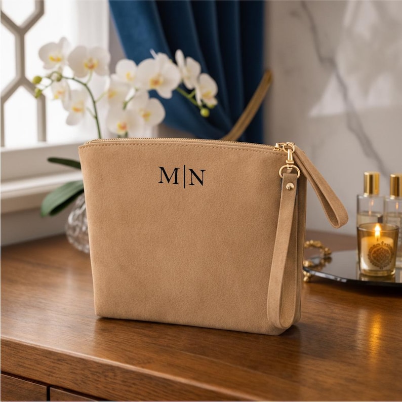 Personalized Mom Birthday Makeup Bag Custom Leather Cosmetic Gift from Daughter Beige Medium