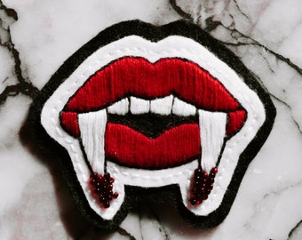 Vampire Fangs-patch (SLECHTS 1 BESCHIKBAAR)