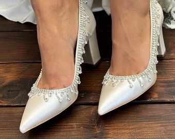 Ladies Bridal Shoes • Champagne Wedding Shoes by Santorini Sandals • Strass Embellished Women's Block Heel Pumps • 750