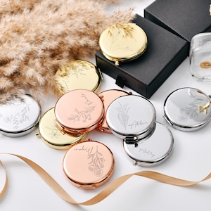 Personalized Compact Mirror, Pocket Mirror Bridesmaid Gift, Customized Bridesmaid Mirror, Engraved Bridal Party Gift, Bridesmaid Gifts