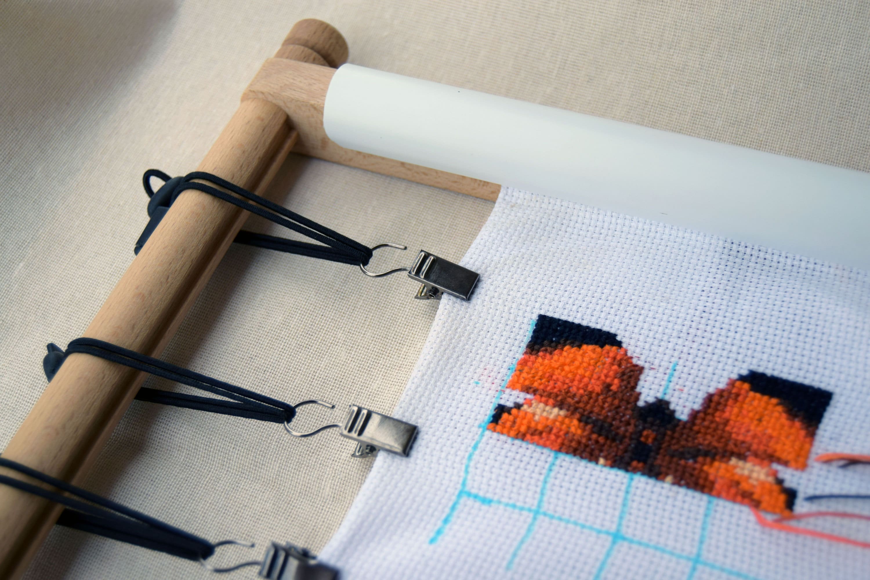 Choosing a Scroll Frame for Cross Stitch