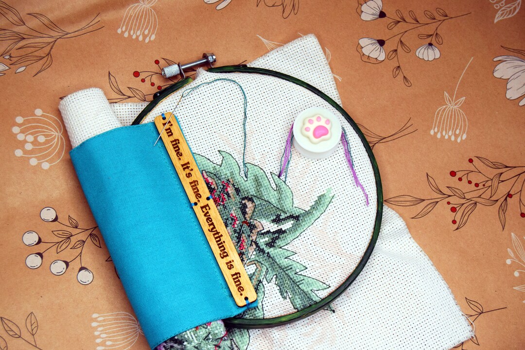 Floss Parking Bobbin and Universal Grime Guard for Scroll Frame