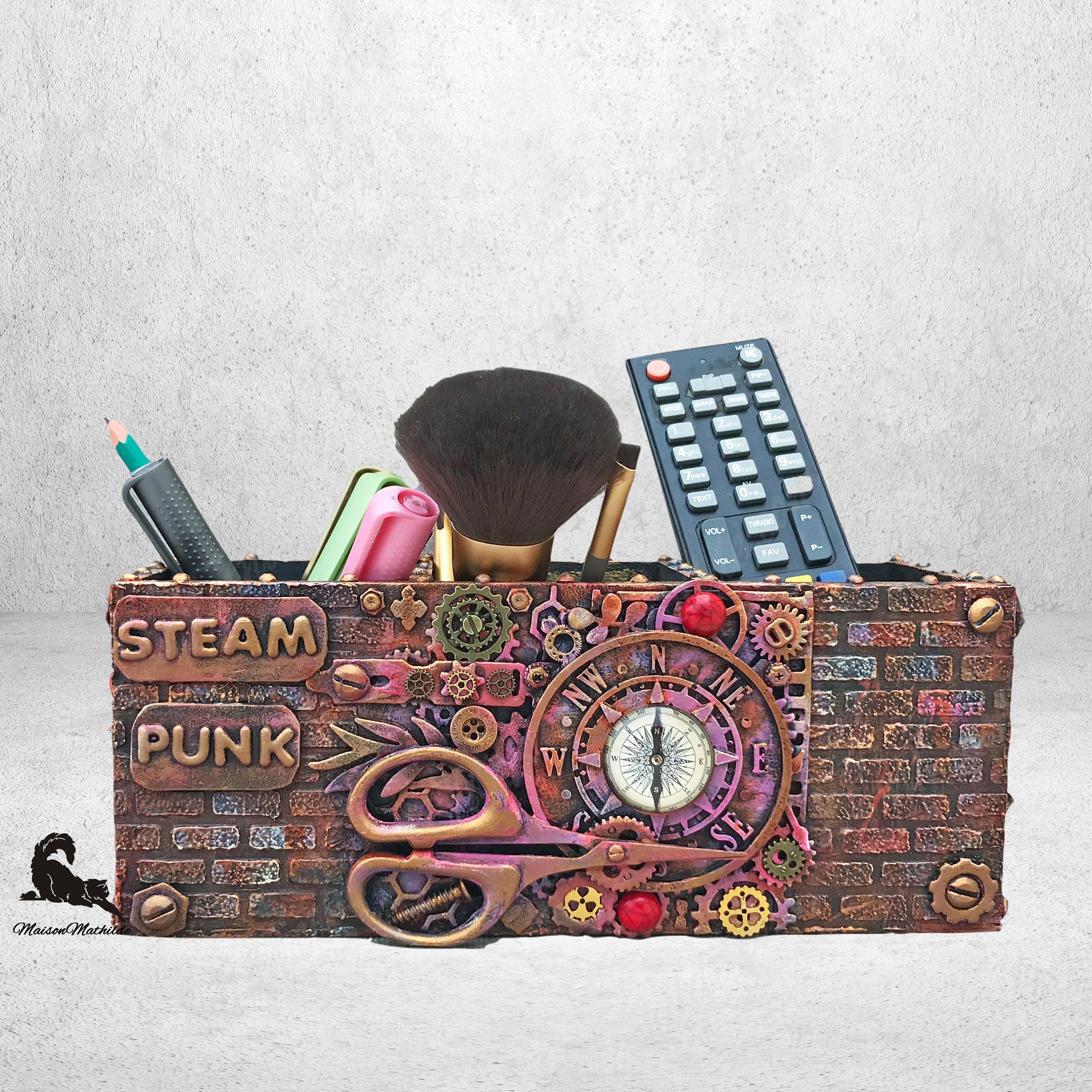 Makeup Brush Holder Makeup Organizer Desk Pen Make Up Dieselpunk Pencil Wood Make-Up Organizer