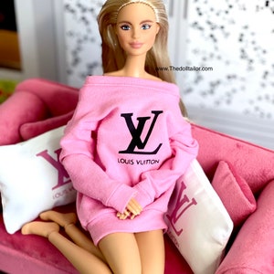 Pink sweater for fashion doll oversized sweater with logo