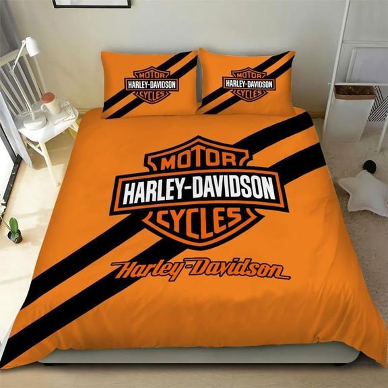 Harley Davidson Bedding Set Duvet Cover Black Guys On A Yellow Background|Harley Davidson American Chopper Duvet Cover VS Comforter Set