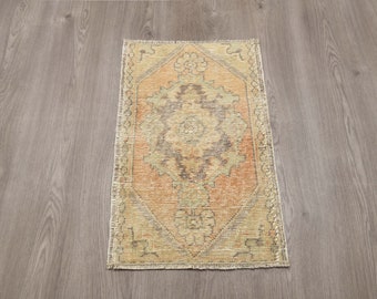 2x3 Rug,Wool Rug,Entry Rug,Door Mat,Bathroom Rug,Small Rug,Turkish Rug,Small Oushak Rug,Vintage Mat Rug,Turkish Bath Mat,2x3 Small Rug,F-07